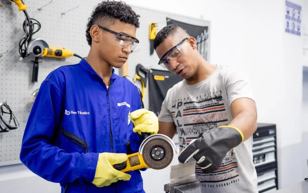 Analizan fortalezas y oportunidades de mejora que requiere el modelo de Formación Dual