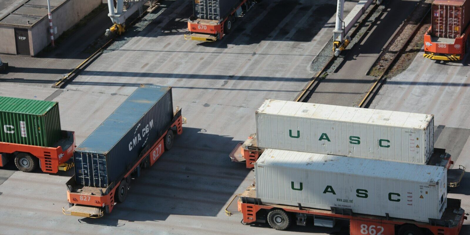 containers vans