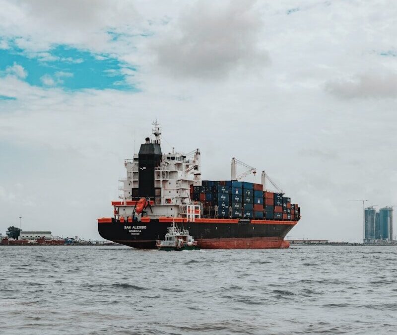 Empresa Transmares con intención de operar un servicio de ferry Costa Rica-El Salvador