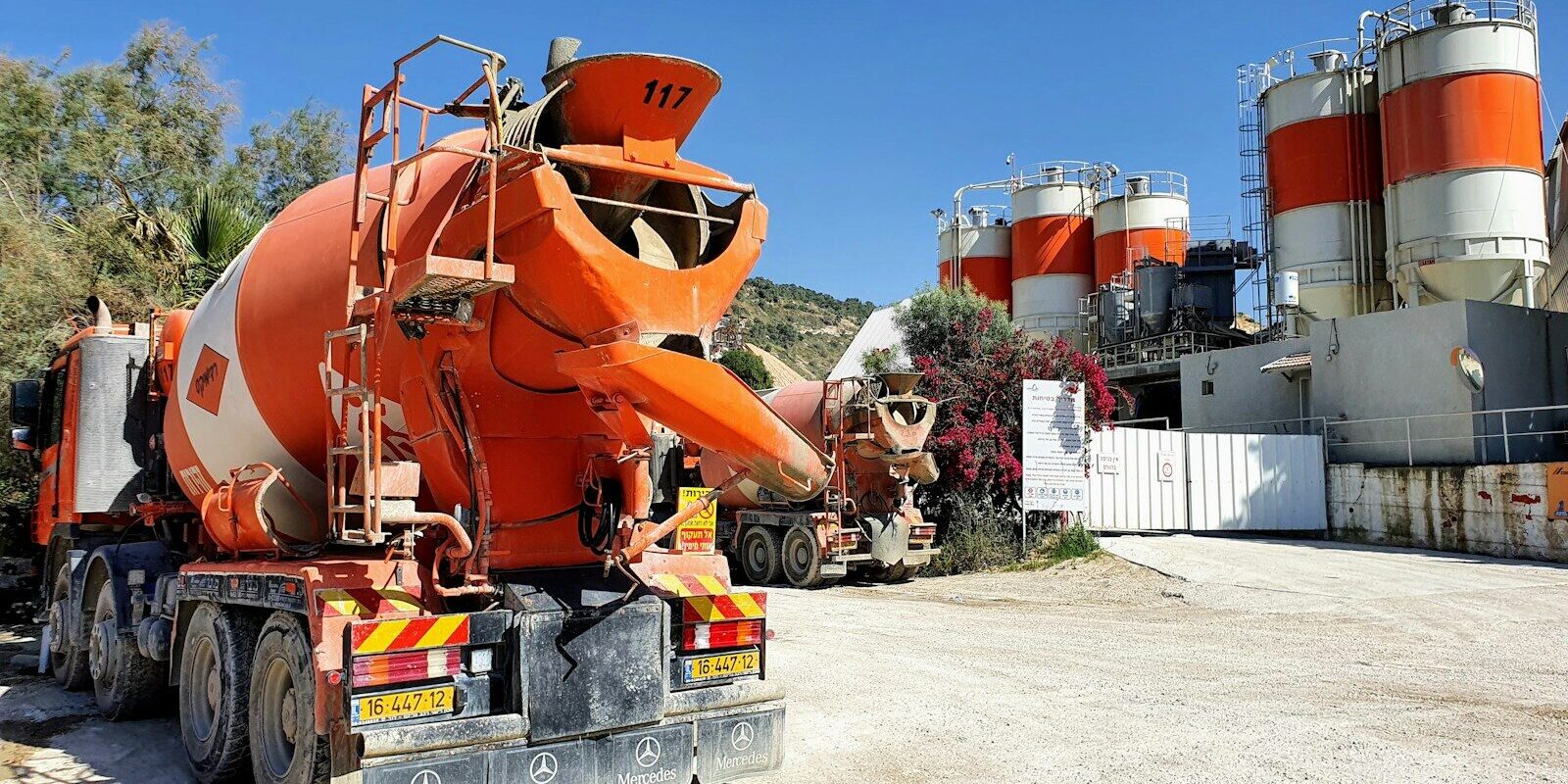 orange and white heavy equipment